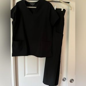 Black mandala scrubs - 4 pocket top and cargo pants